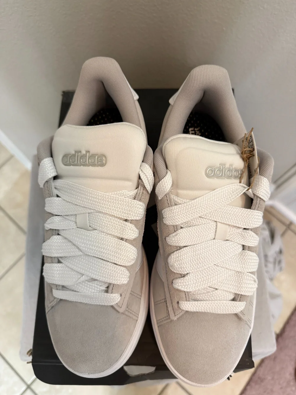 Adidas Grand Court Alpha 00s Sneakers Gray White Size 9.5